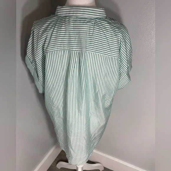 NWOT: VELVET HEART Green and White Striped Short Sleeve Button up Shirt Size XL - Picture 7 of 7